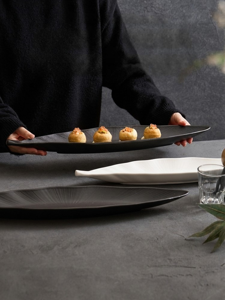goseung quiet luxury elongated leaf platter for chef presentation