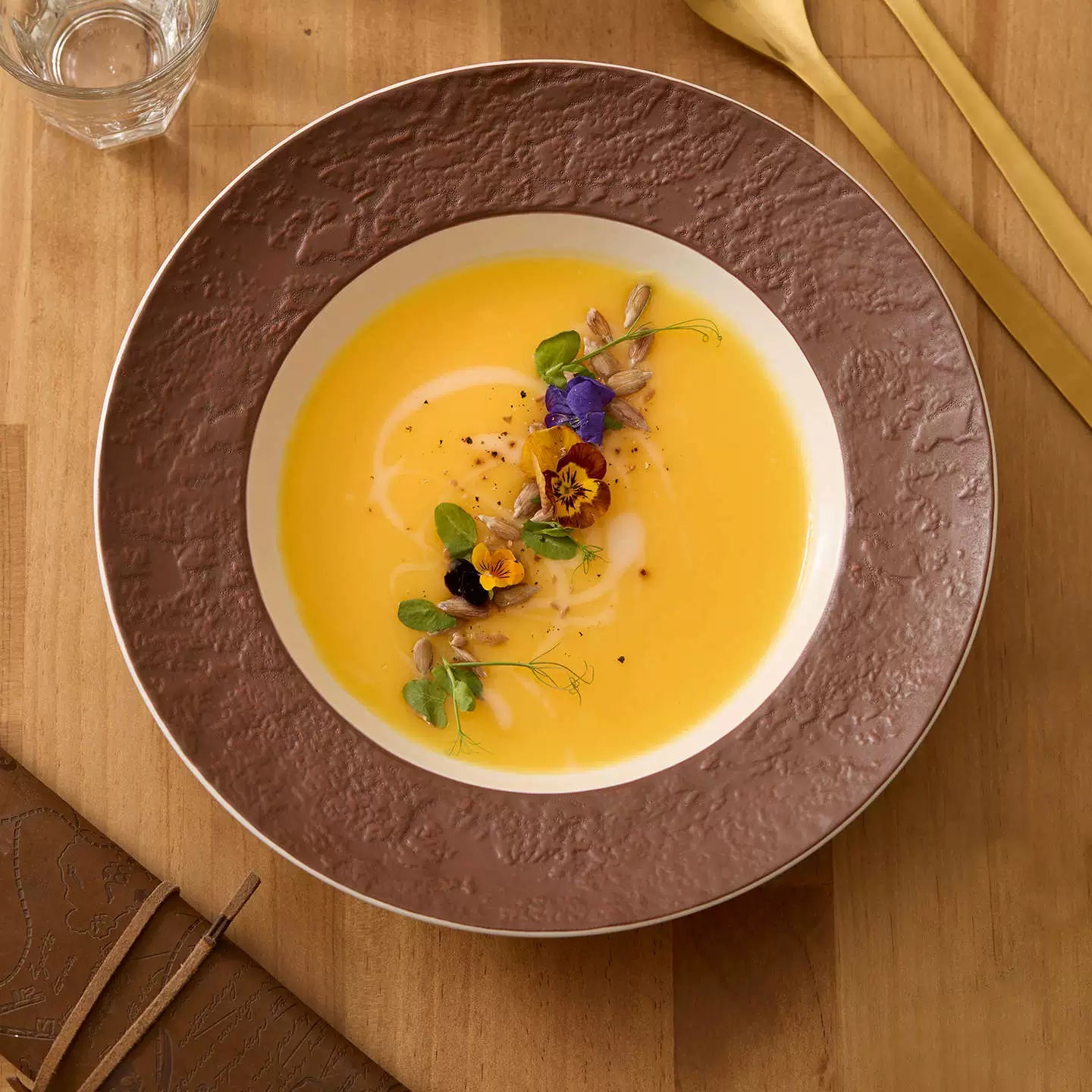 goseung tableware collection aesthetic deep white central well plate set